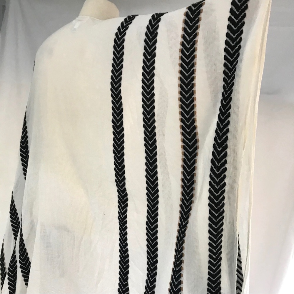 Universal Threads Boho Wrap/Shawl One Size - image 6